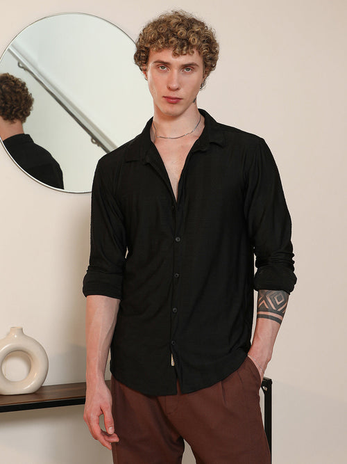 Black Tailored Fit Spread Collar Full Sleeve Shirt